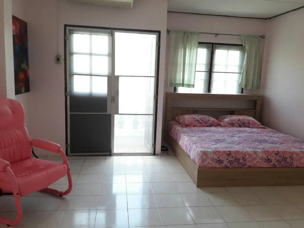 Noon's House