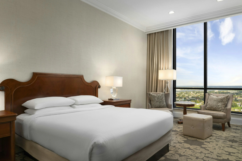 Hilton New Orleans / St. Charles Avenue