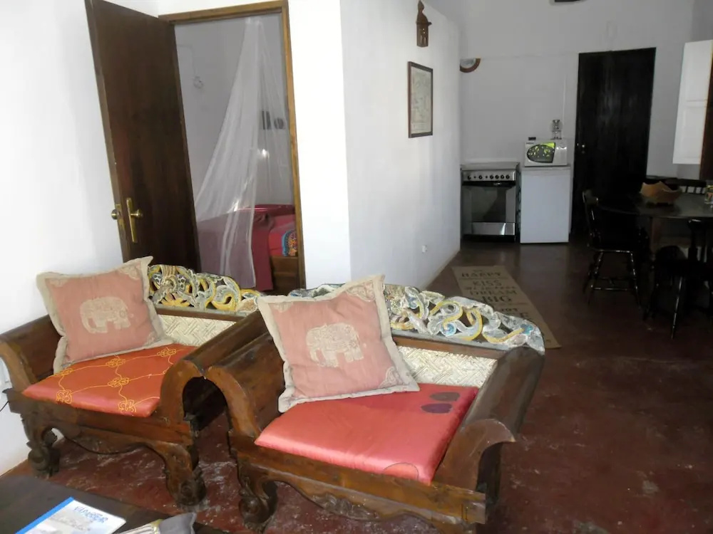 House with One Bedroom in Grândola, with Wonderful Mountain View, Pool Access, Furnished Garden