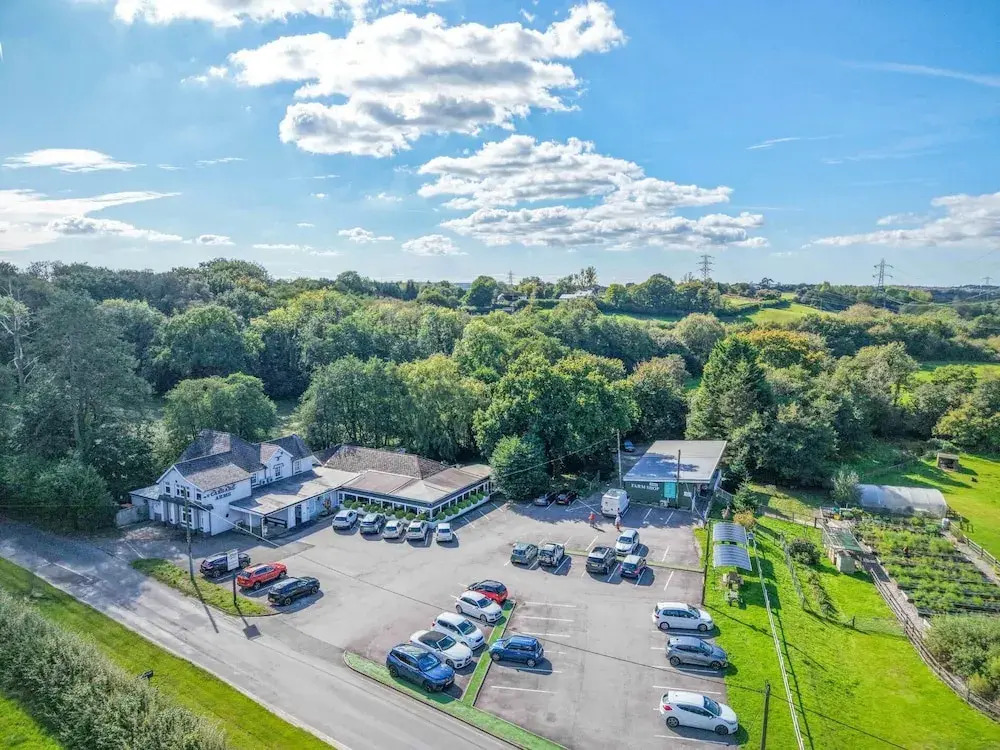 The Barn - 4 Bedroom - Tyn-y-coed Farm - Cardiff
