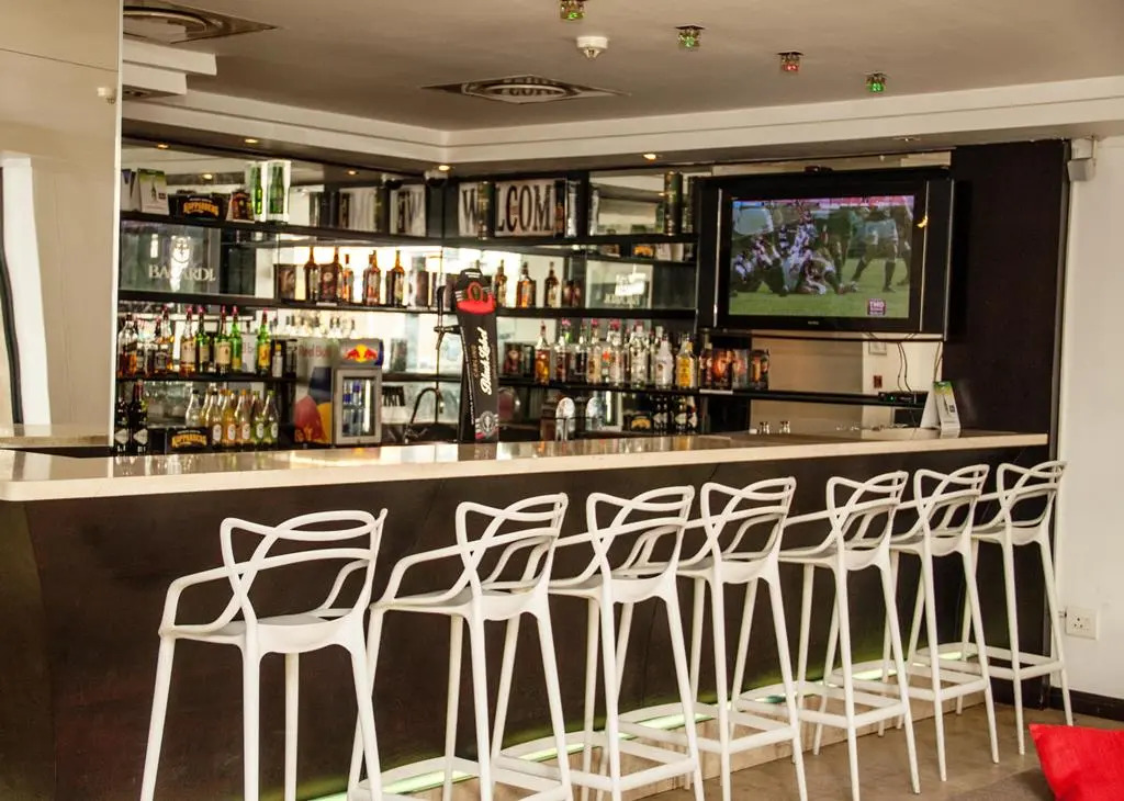 Urban Chic Boutique Hotel & Cafe
