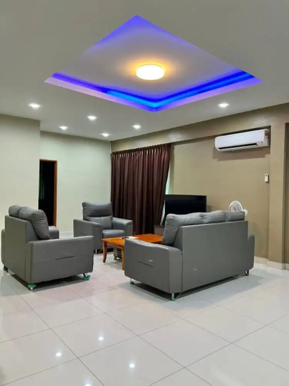 OYO  Homes 90522 Alma Sweet Home