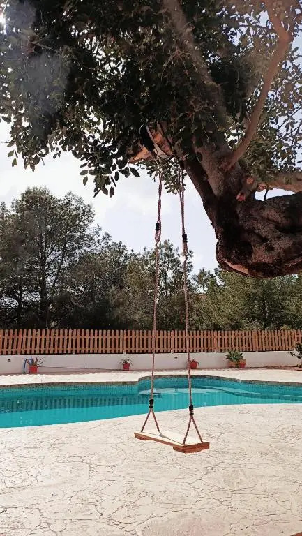 Casa Mariseta y Tonet, naturaleza a 2 km del mar, piscina con jacuzzi