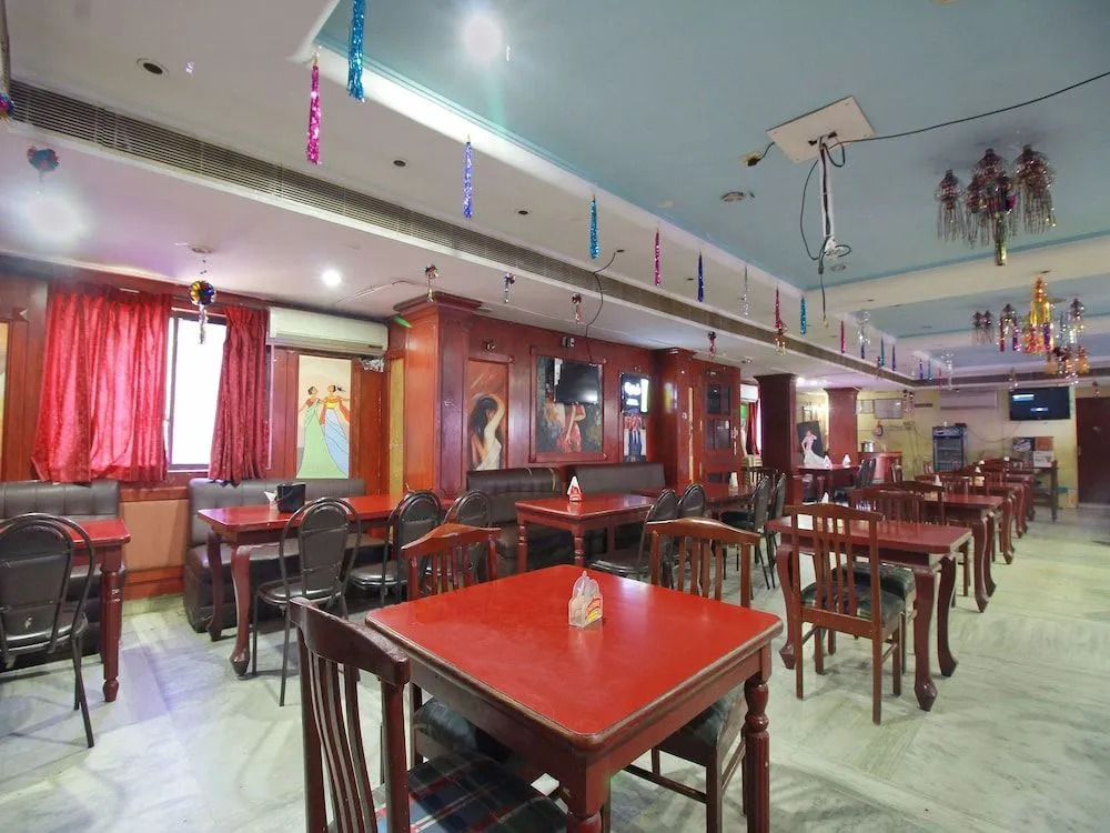 Capital O Rj Grand