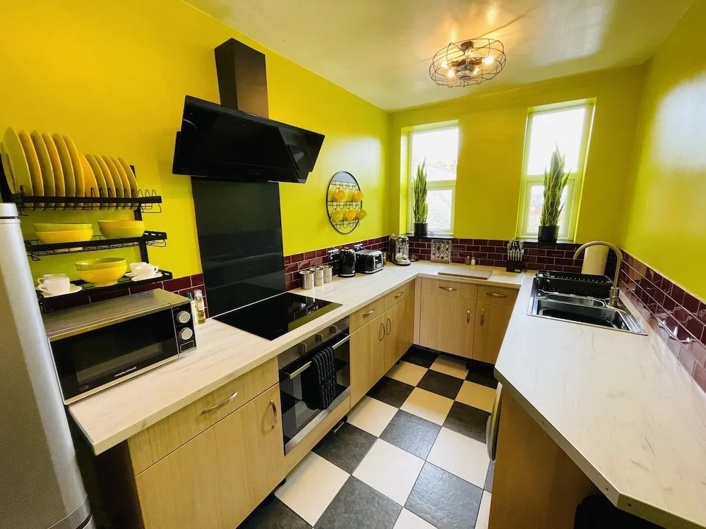 Captain Salazar Executive 2bed Penthouse Apartment