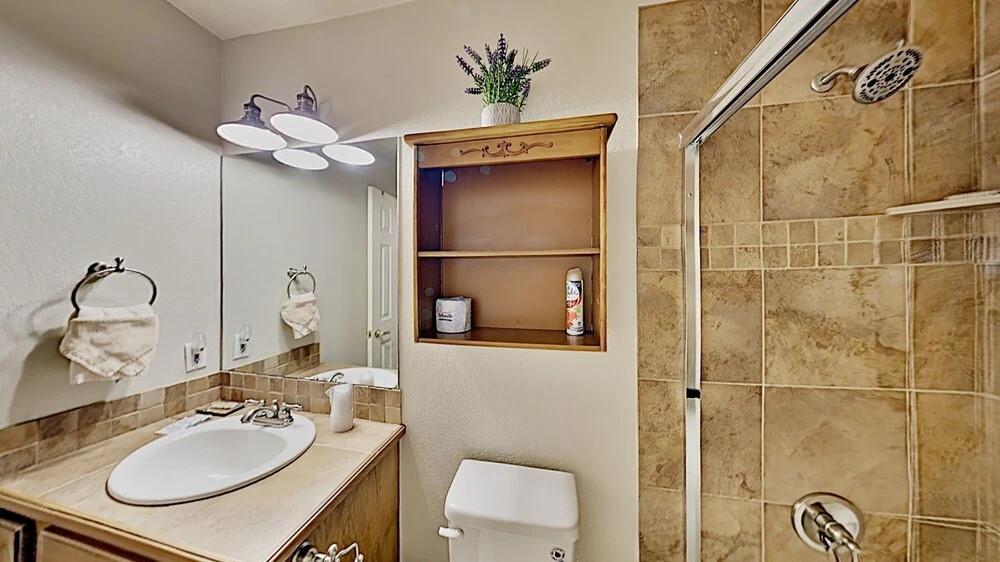 33 Corinthian Circle 4 Bedroom Home by Redawning