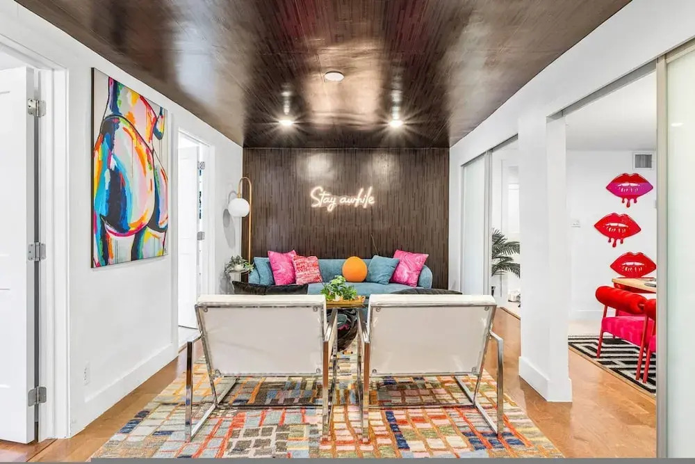 Luxe 5BR 4BA Heated Pool 10 Min to Beach BBQ