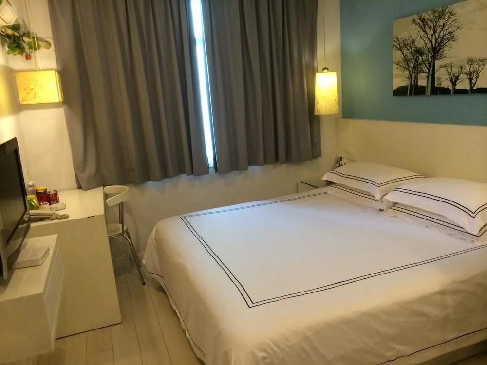 Parkgeun Hotel (Shenzhen Dongmen Pedestrian Street)