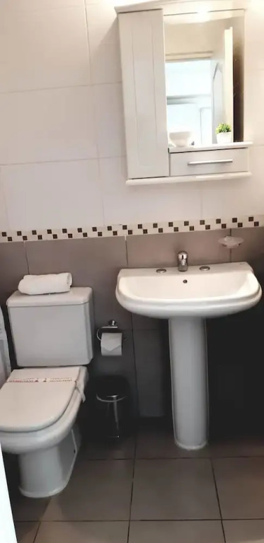 Ushuaia Flat IV