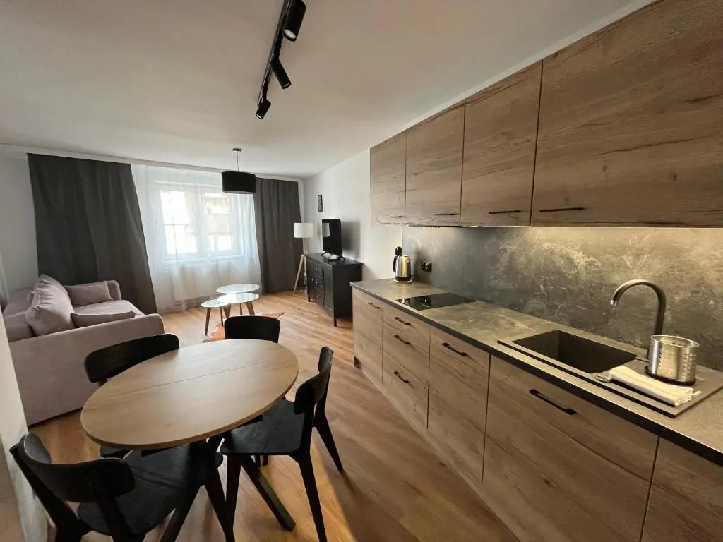 Apartamenty i pokoje Krupówki 16, Na Szczytach