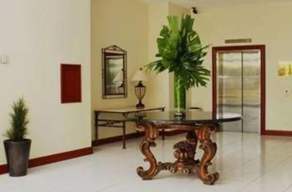 Plaza Hotel and Suites