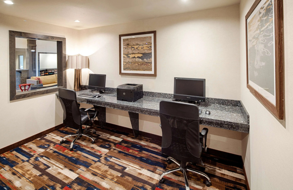Red Lion Inn & Suites Polson