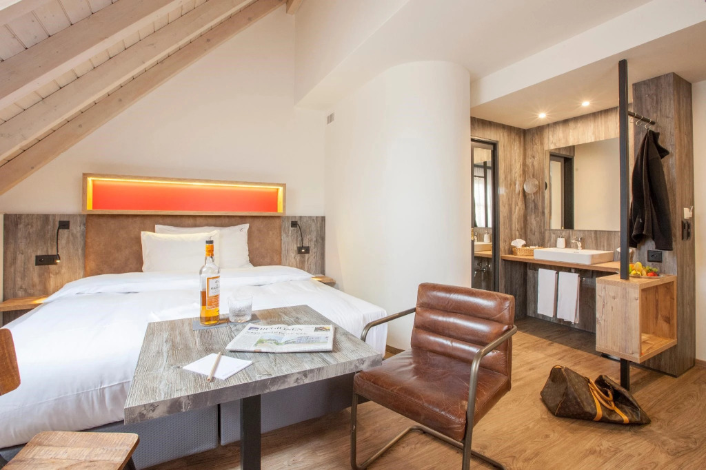 Boutiquehotel Thessoni Classic Zürich-Regensdorf & Residence Thessoni Home 350m distance to mainbuilding