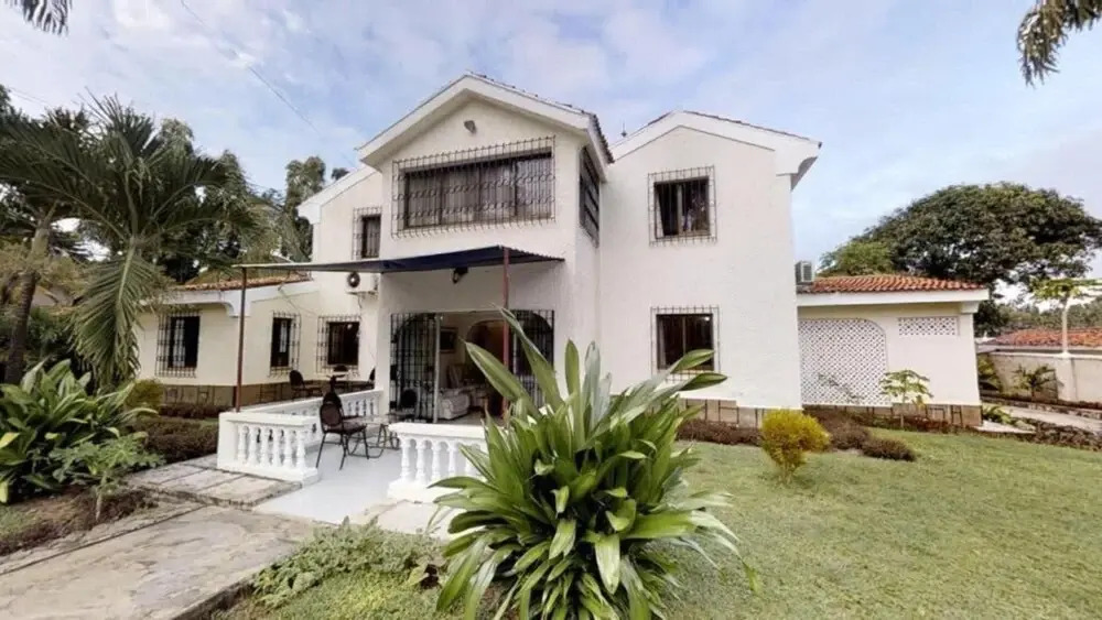 Stay.Plus Links Road Villa Nyali