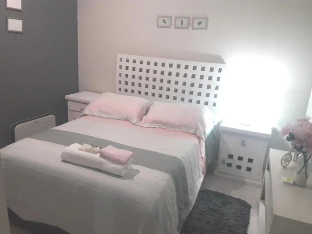 Apartamento Completo 2BR y 2Baño una cuadra de reforma y zona Rosa