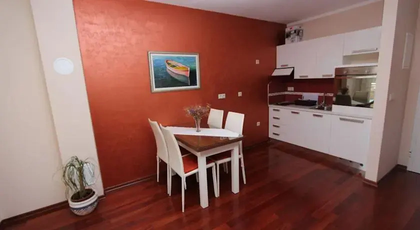 Apartment Gaga 98