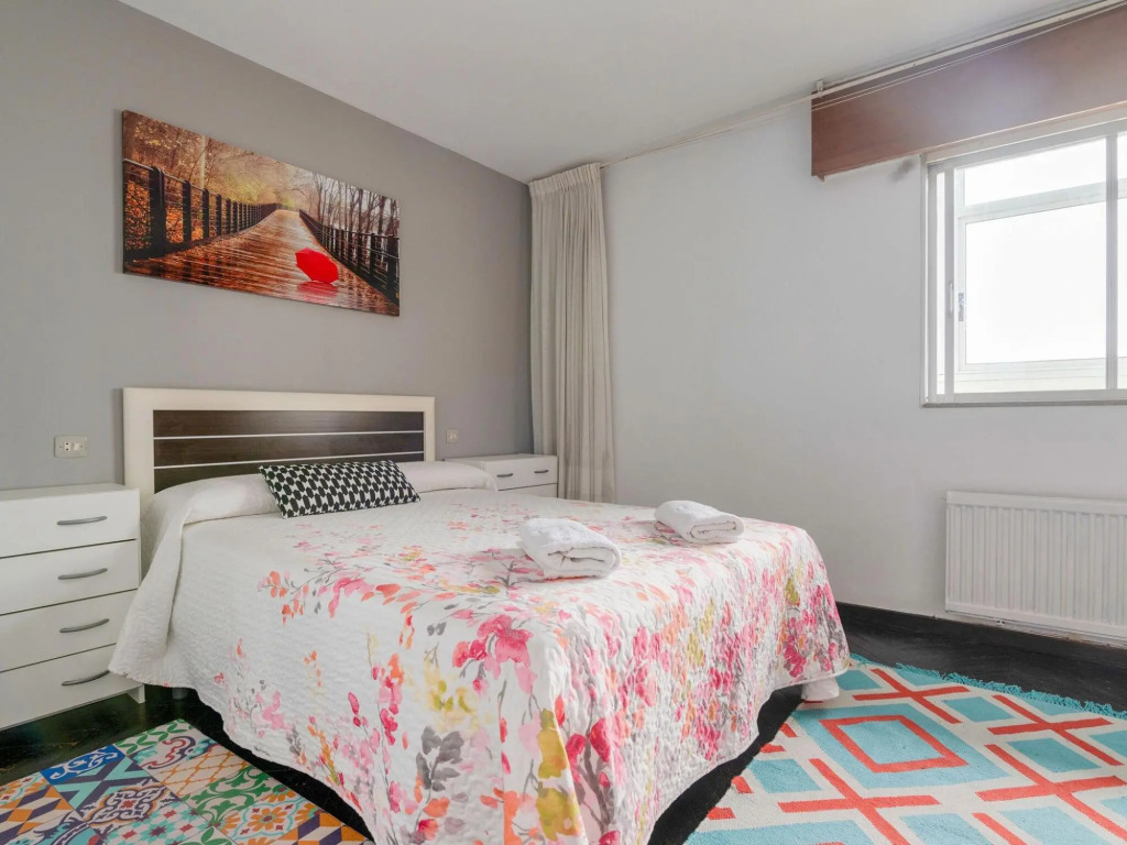 Snug Apartment in Santiago de Compostela With Terrace