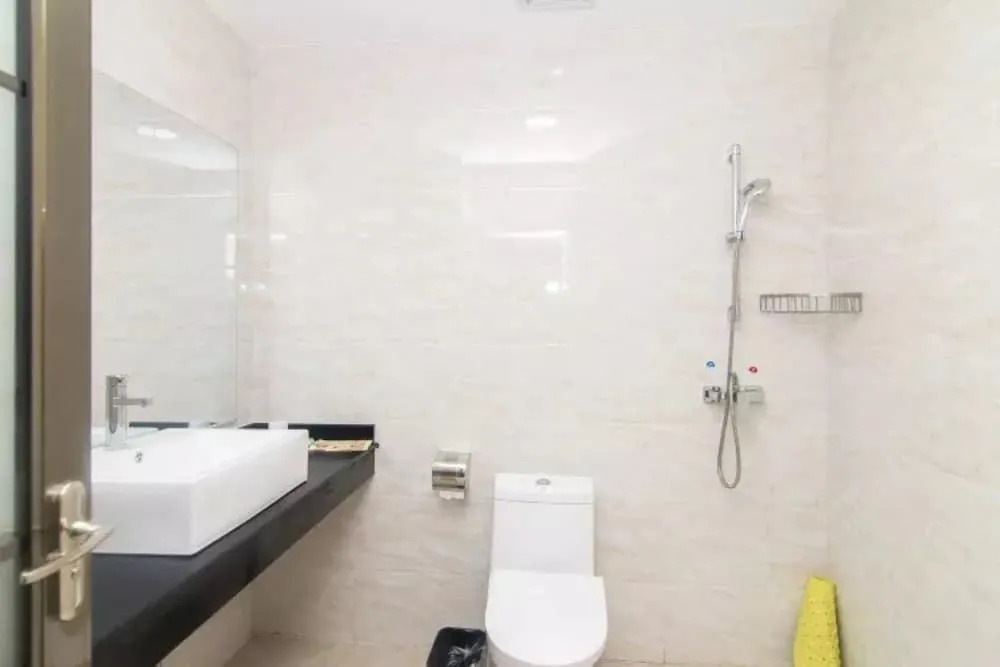 Sophie Roland Hotel Hongling Road Branch