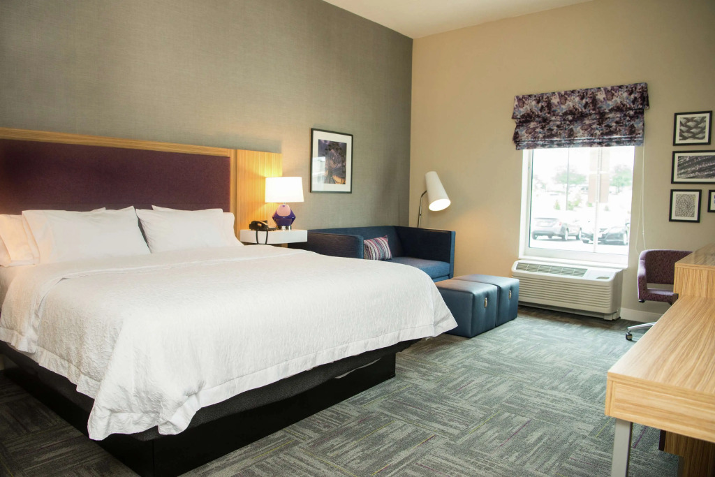 Hampton Inn & Suites Warrington Horsham
