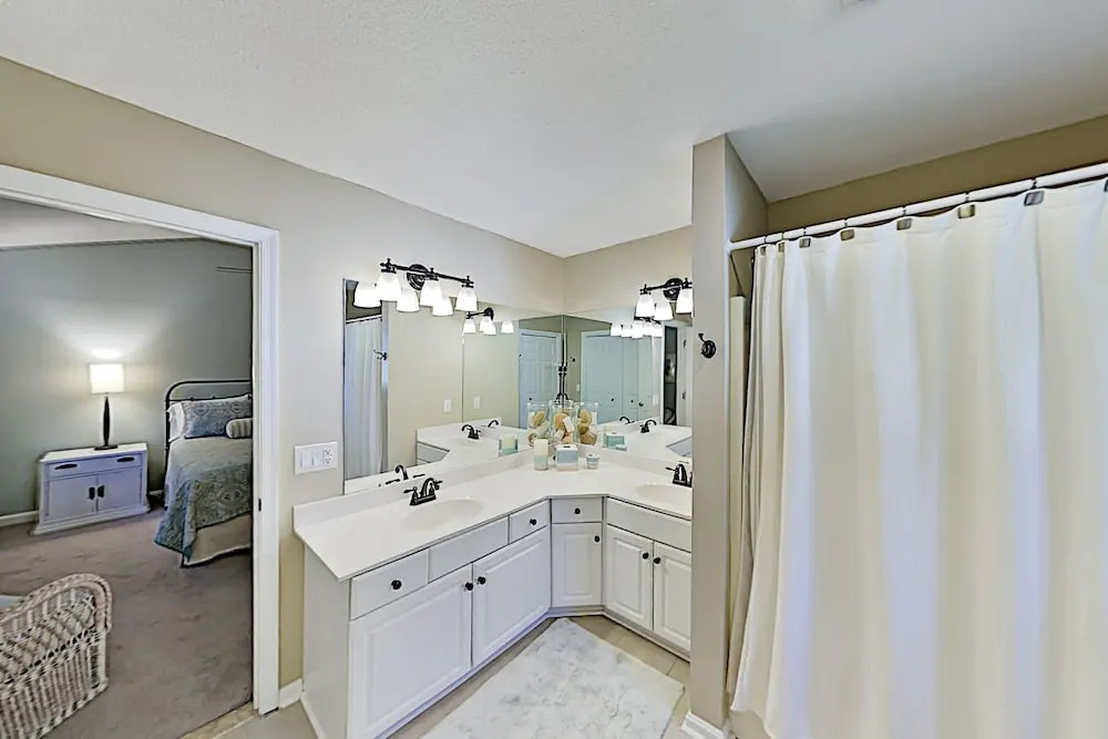Salt Pond Golf W/ Pools & Designer Style 3 Bedroom Home