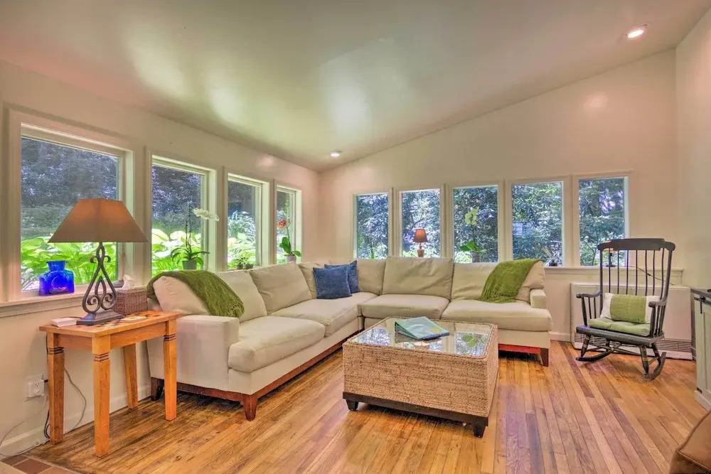 Boone Cottage w/ Fire Pit & On-site Creek!