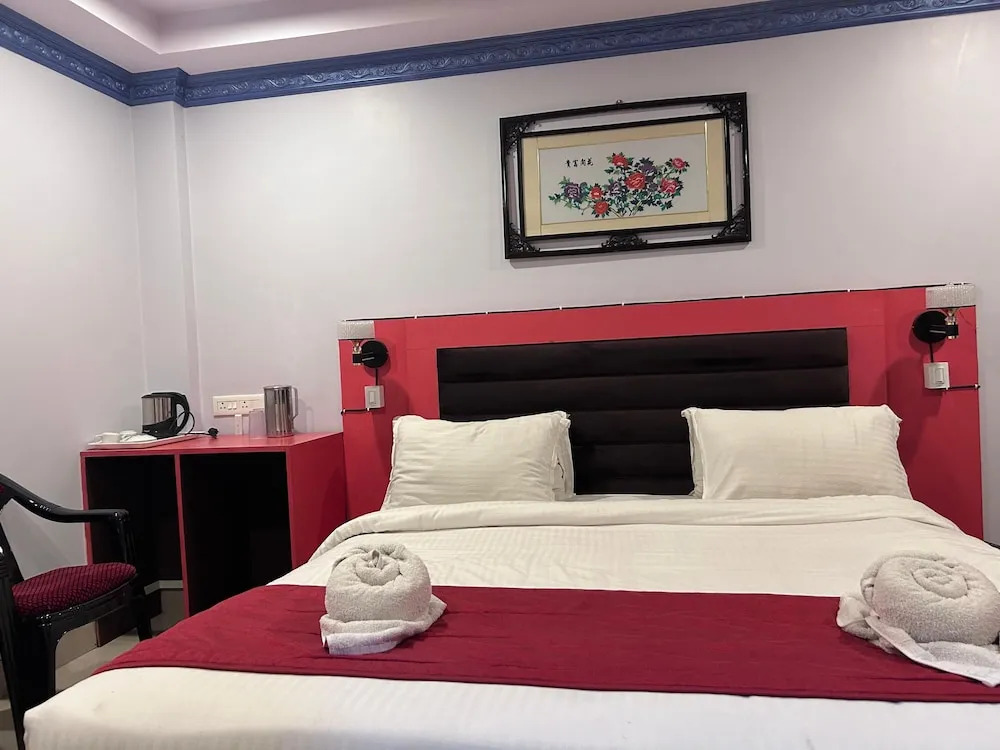 AT Hotels & Resorts