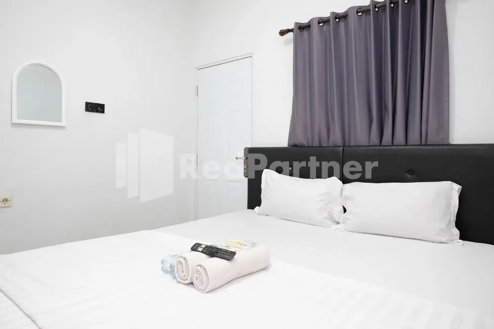 Aster Triplets Guest House JCM Mitra RedDoorz