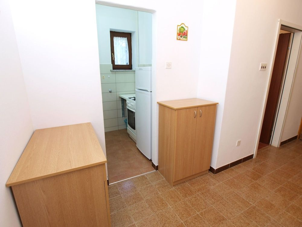 Apartment 1001