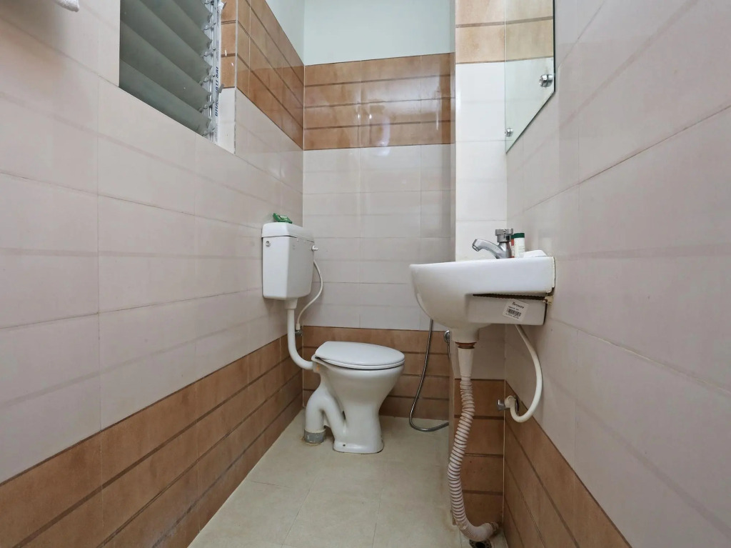 OYO 13265 Aashray Guest House