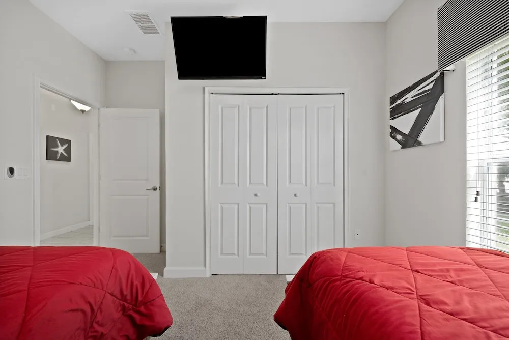 Tr_557r Champions Breeze 5 Bedroom Townhouse