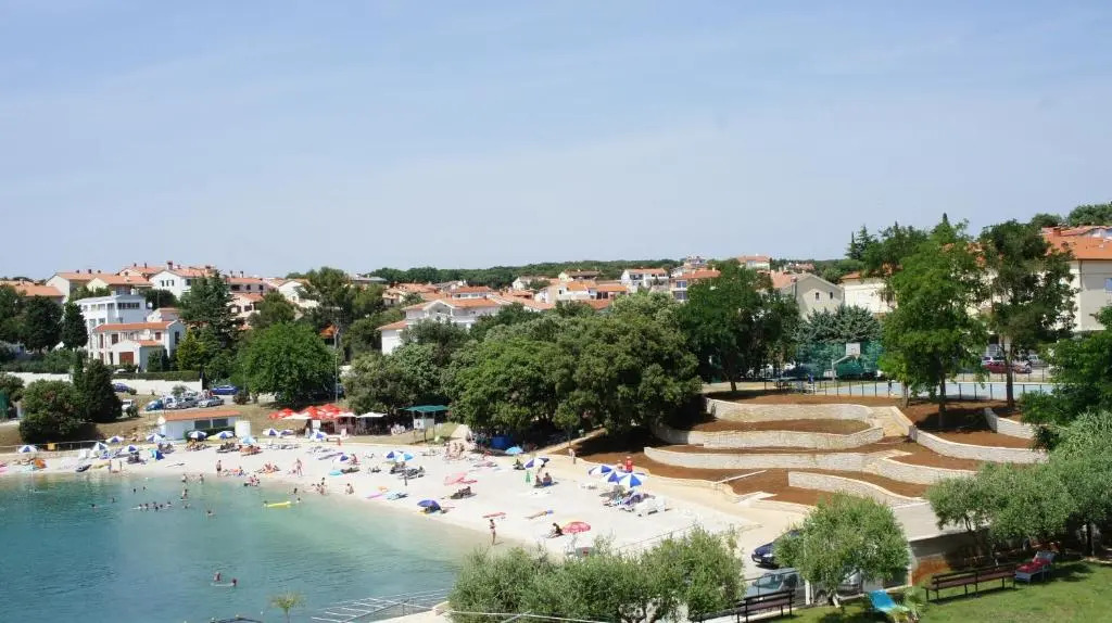 Suran Apartments