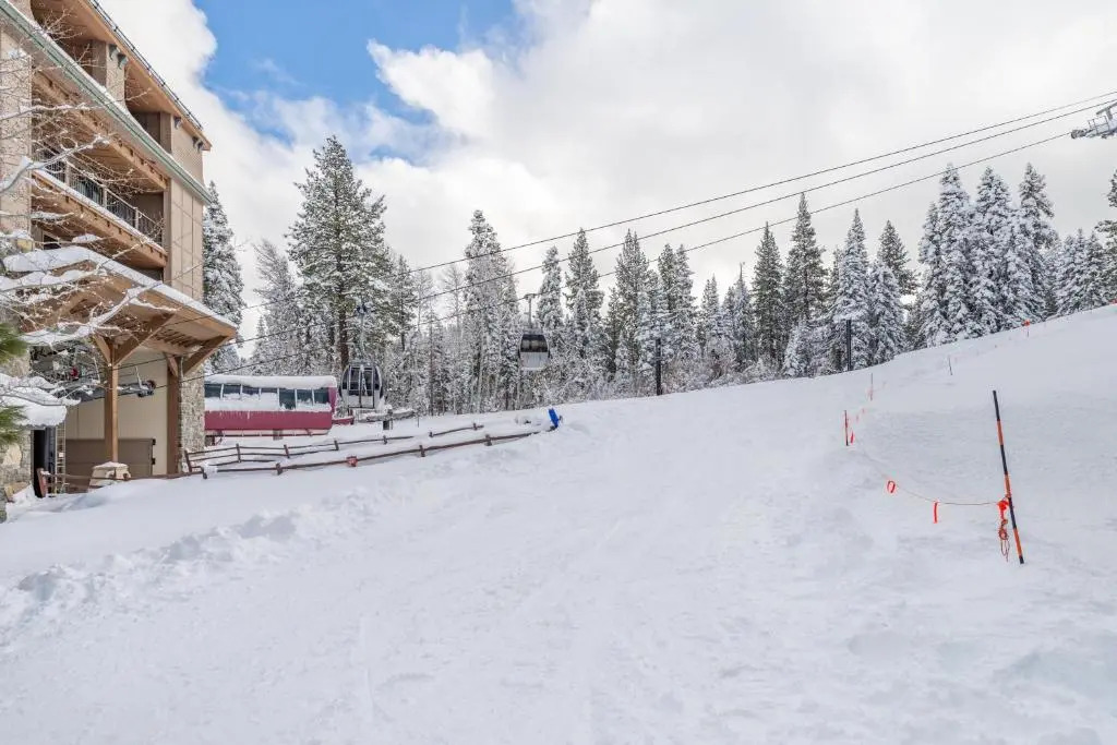 NEW LISTING! Luxury Northstar Village Residence - Big Horn 210