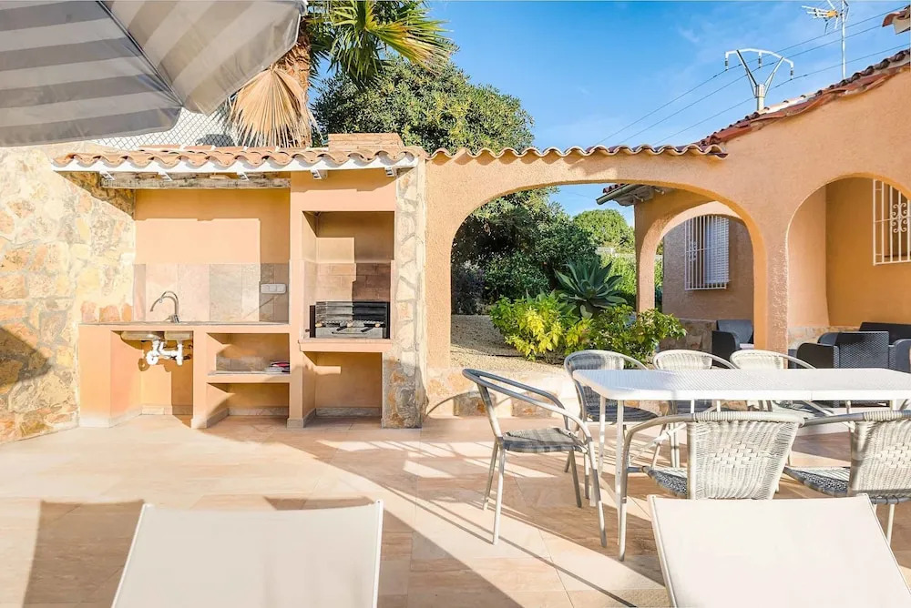 Villa Loly