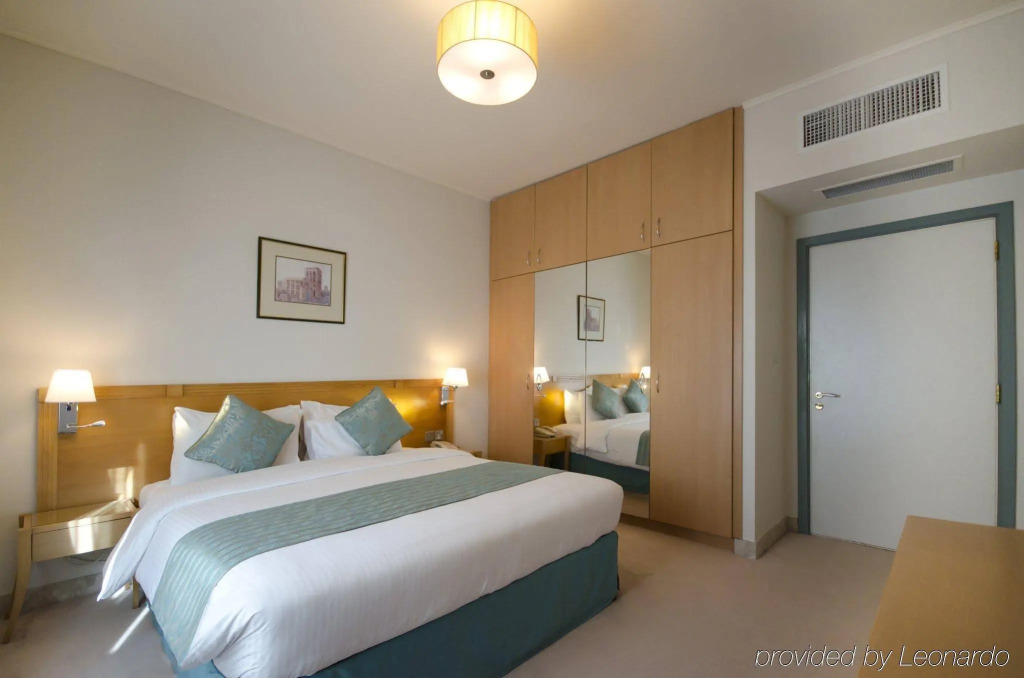 Отель Al Bustan Center & Residence