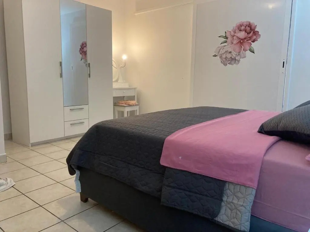 Apartments More - 300 m from beach