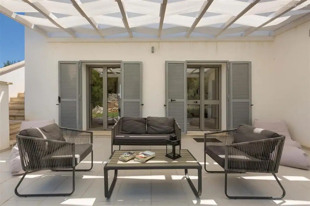661 Villa con Piscina e Vista Panoramica a Ostuni