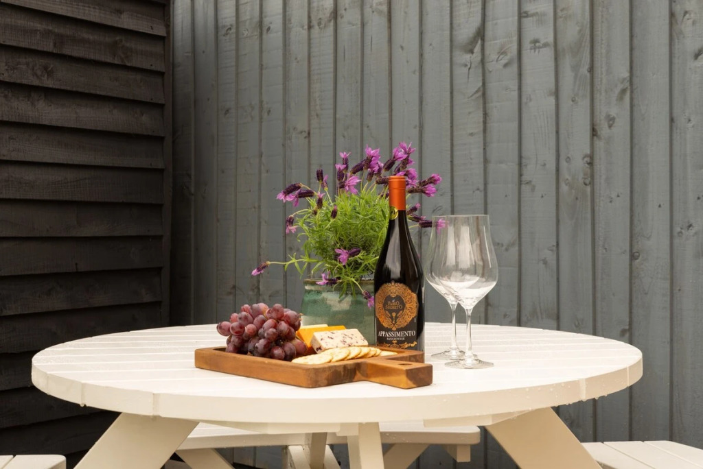 Escape 2 Unwind, Collier's Retreat - Sleeps 6