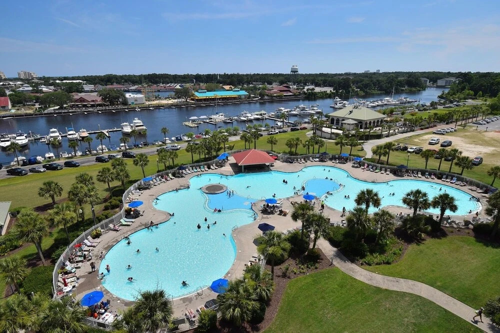 Barefoot Resort N Tower 509 4 Bedroom Condo by RedAwning