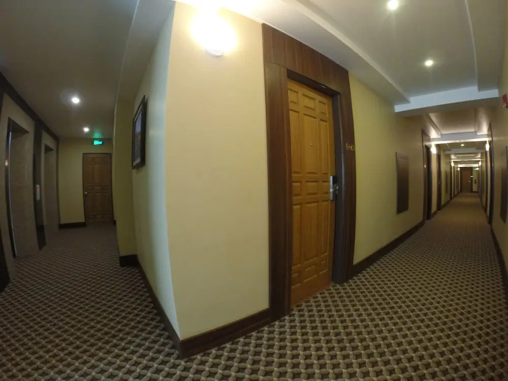 Silver Green Hotel