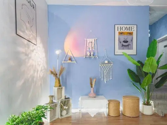 The Daze Apartment Hotel