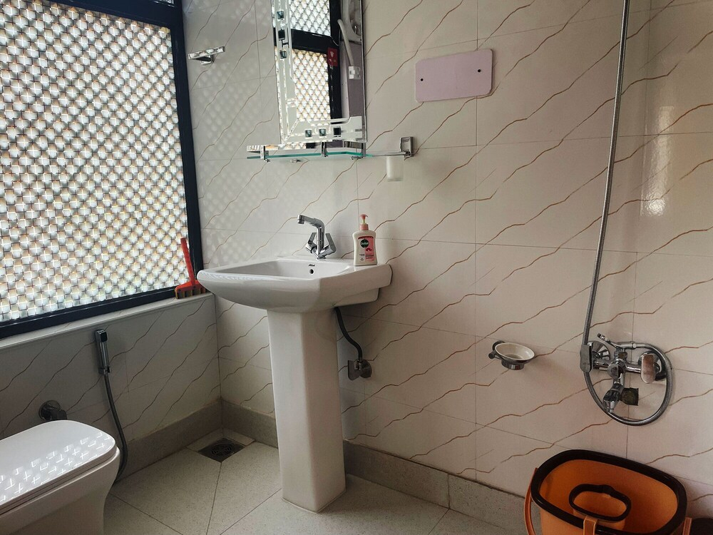 Lakshmi Guest House