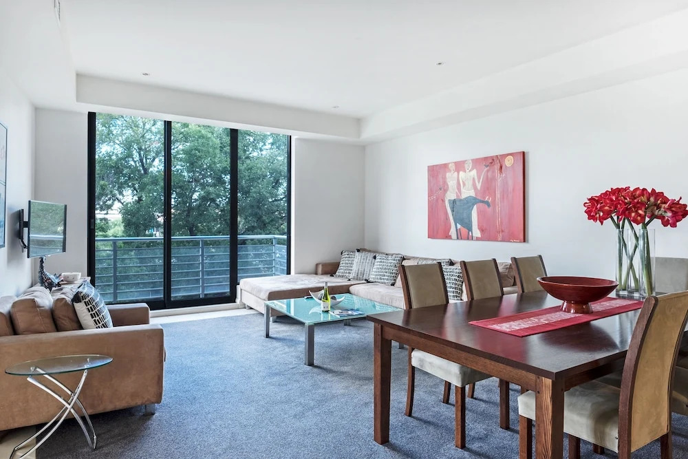 Roomerang at Parkside East 8