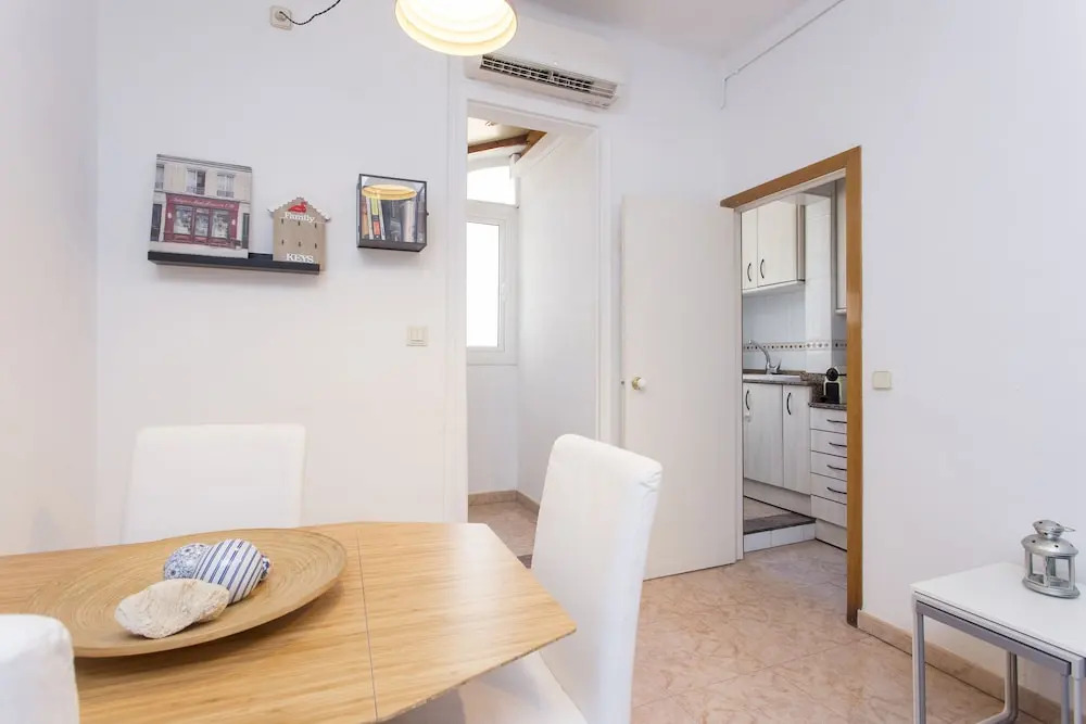 Madrona Apartment