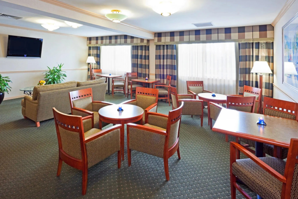Crowne Plaza Hotel Philadelphia - King of Prussia by IHG