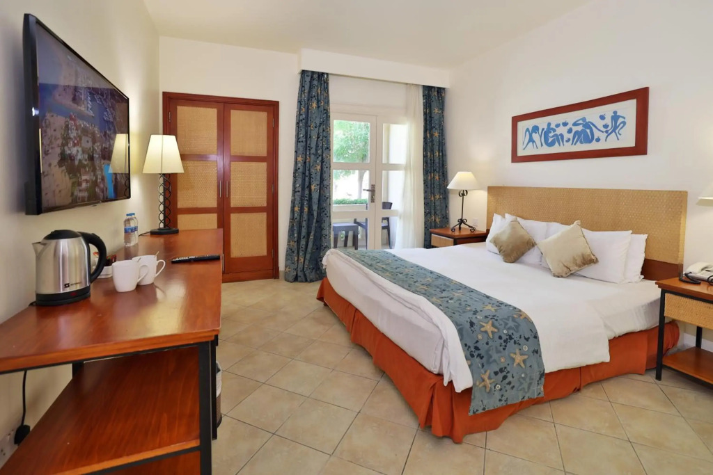 Marina Plaza Hotel, Tala Bay