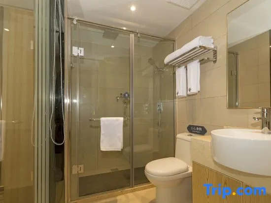 Gelaiden Chain Hotel (Fuzhou East China University of Technology South Campus)