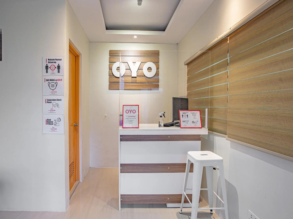 OYO 605 The Quarters