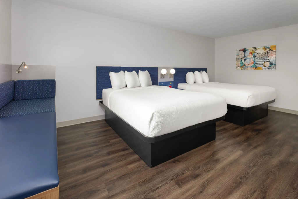 Microtel Inn & Suites by Wyndham Rehoboth Beach