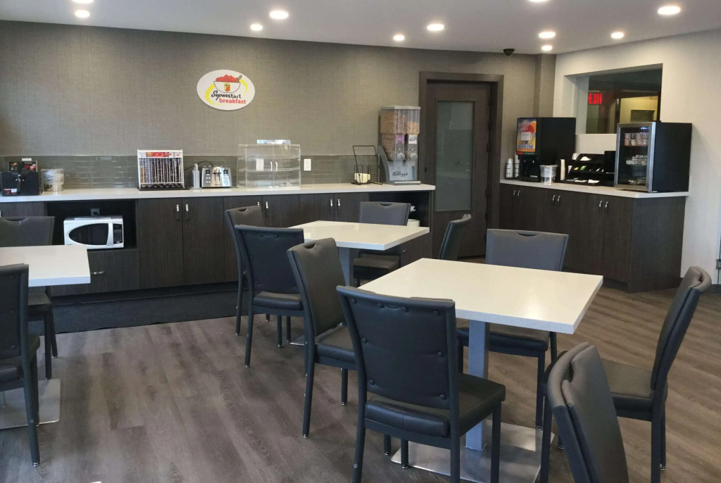 Super 8 Lethbridge