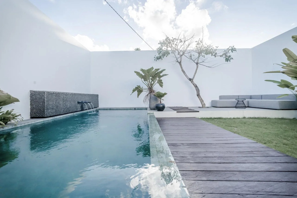 Mile Stone Villa